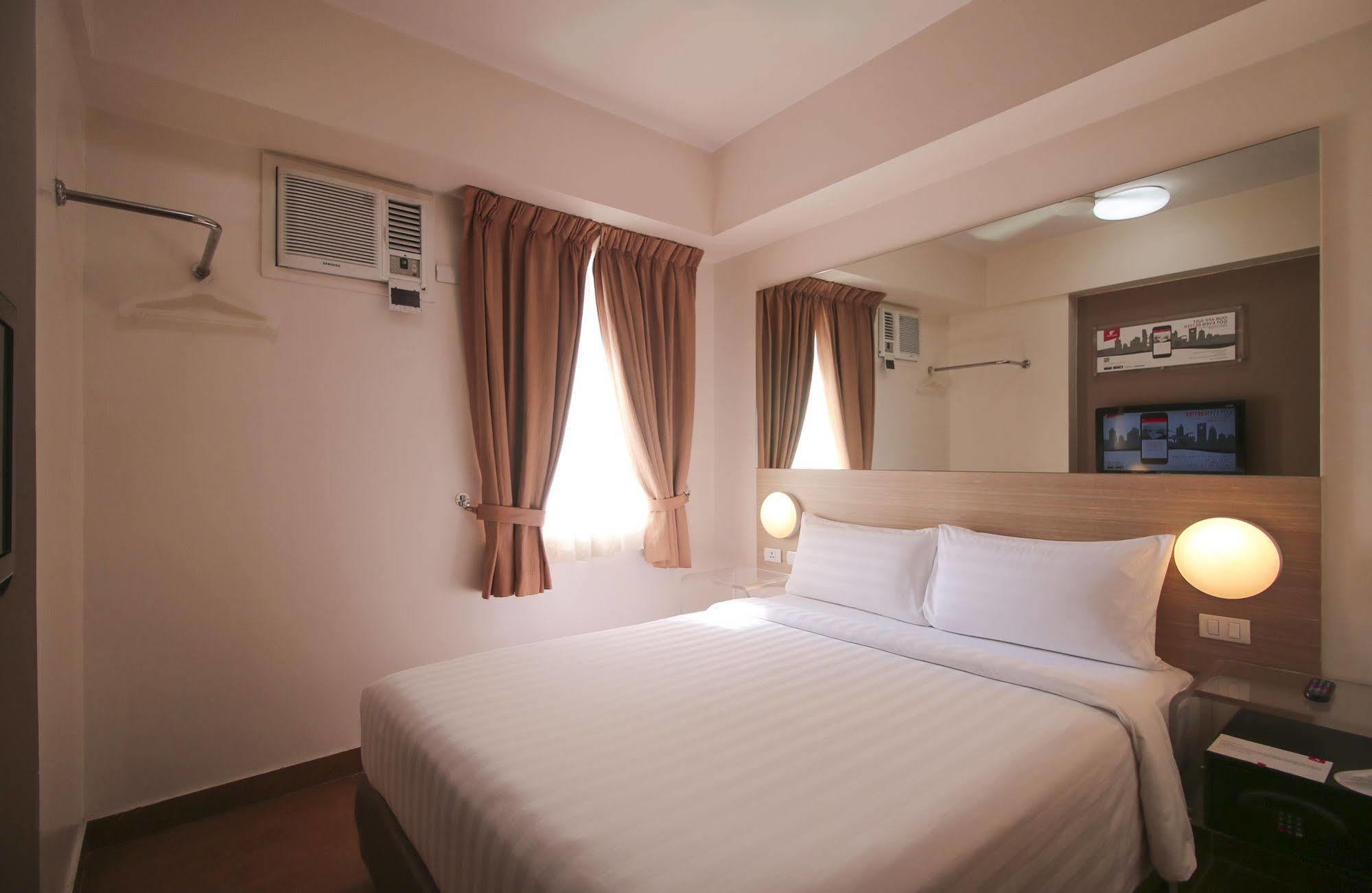 Red Planet Cebu Hotel Екстериор снимка