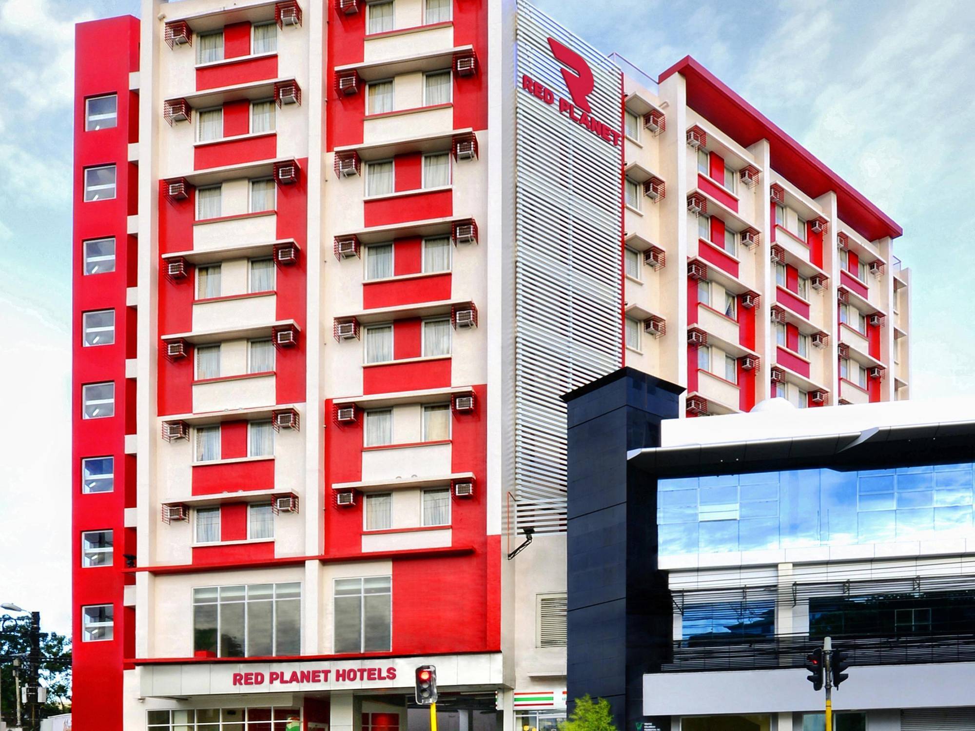 Red Planet Cebu Hotel Екстериор снимка